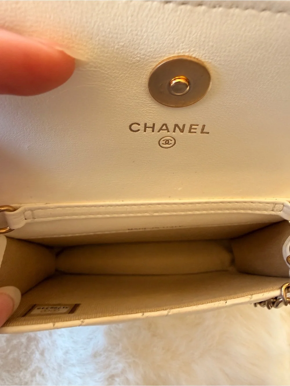 CHANEL White Quilted CC Ball Clutch on Chain Mini Belt Bag